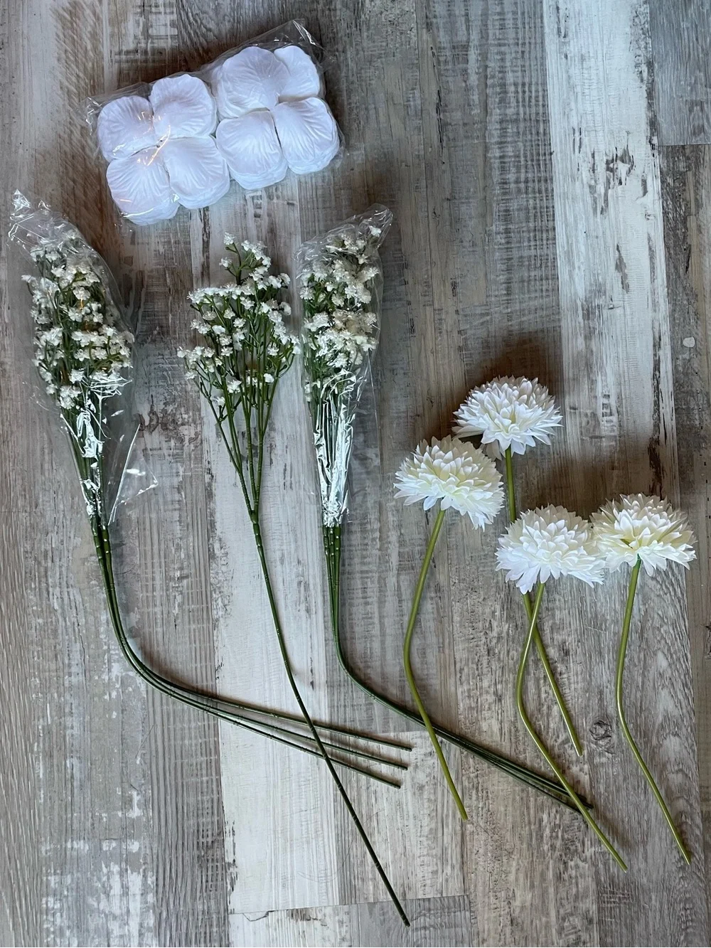 White Artificial Flower Bundle